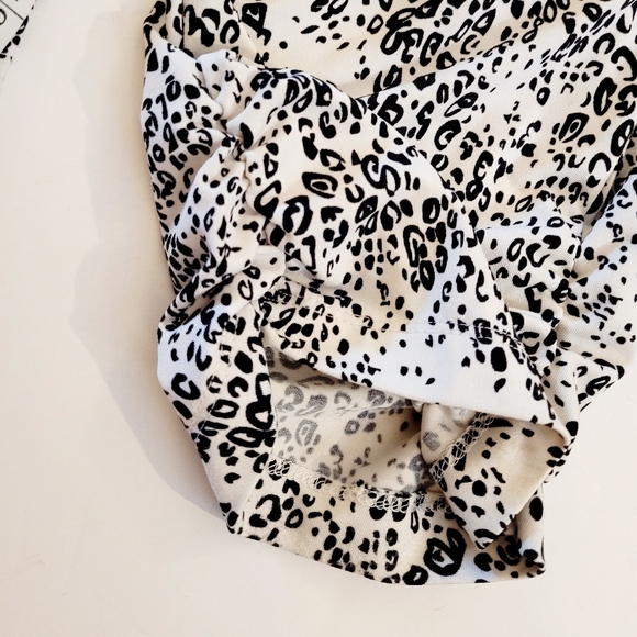 NWOT Joggers - Picture 9 of 10